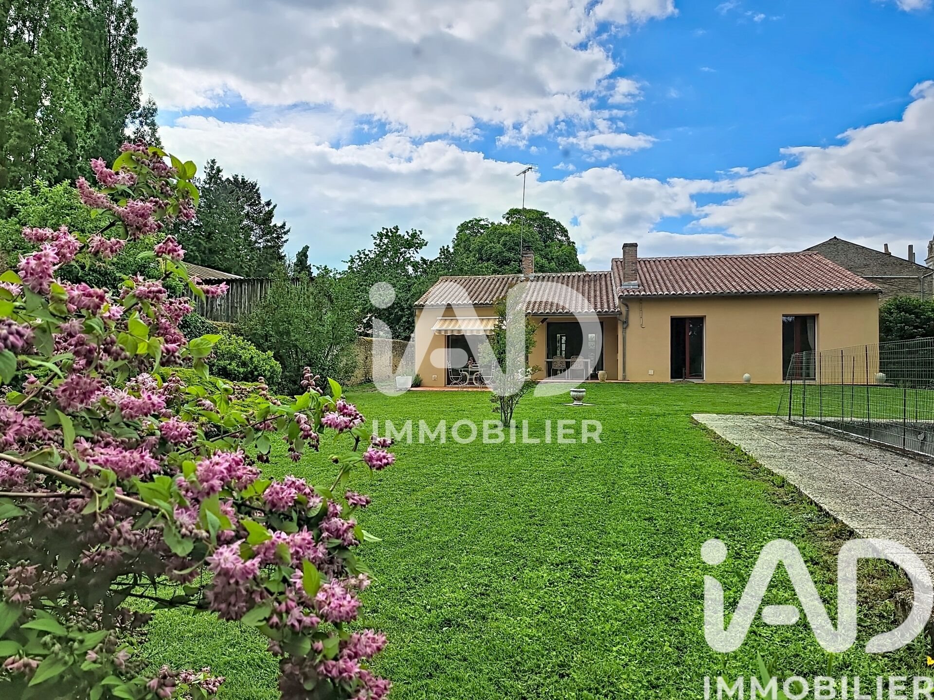 Maison à vendre, 216m², Thénezay