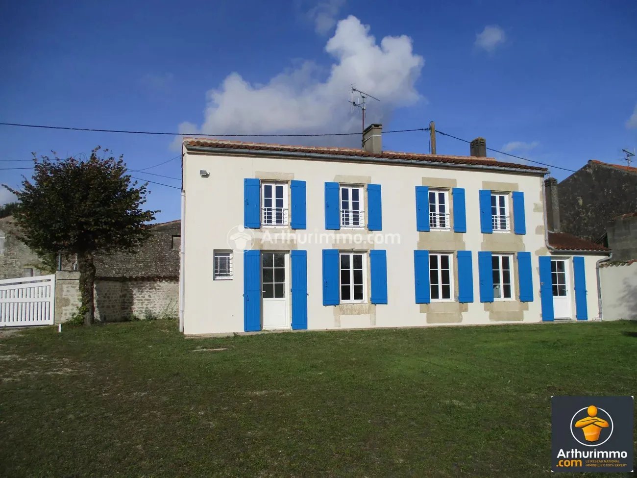 Maison à louer, NaNm², Loulay