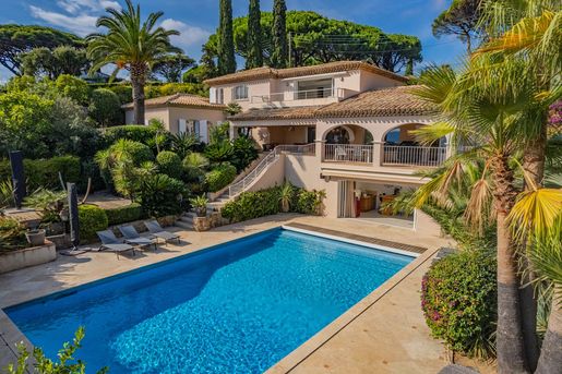 Maison 6 pièces 213 m² · à Sainte-Maxime · 213 m² · 3 980 000 €