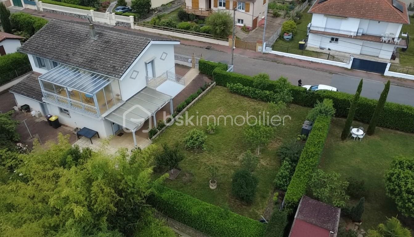 Maison à vendre, 150m², Mably