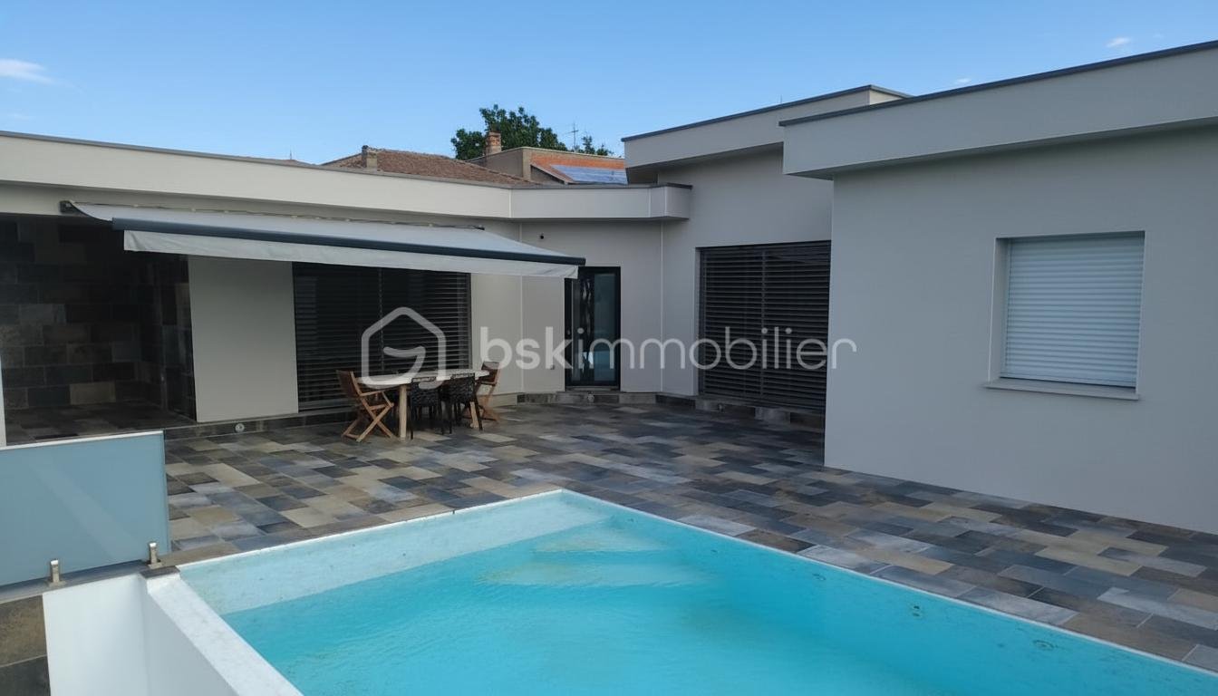 Maison à vendre, 185m², Villerest