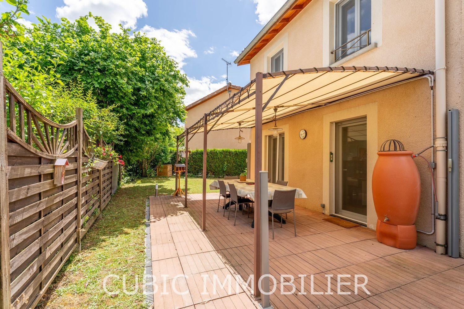 Maison à vendre, 90m², Arnas
