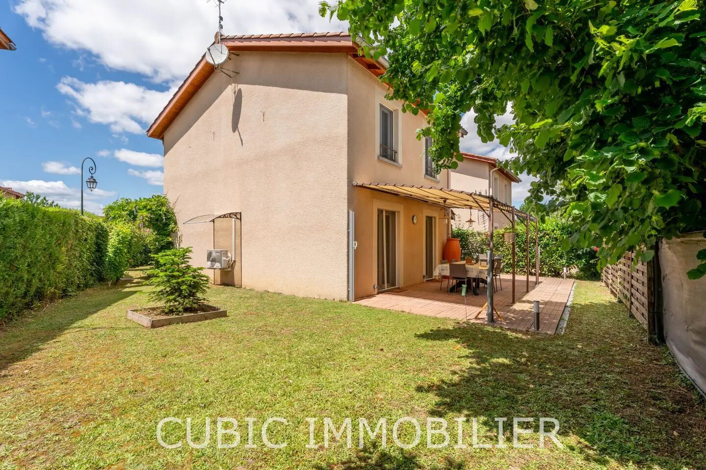 Maison à vendre, 90m², Arnas