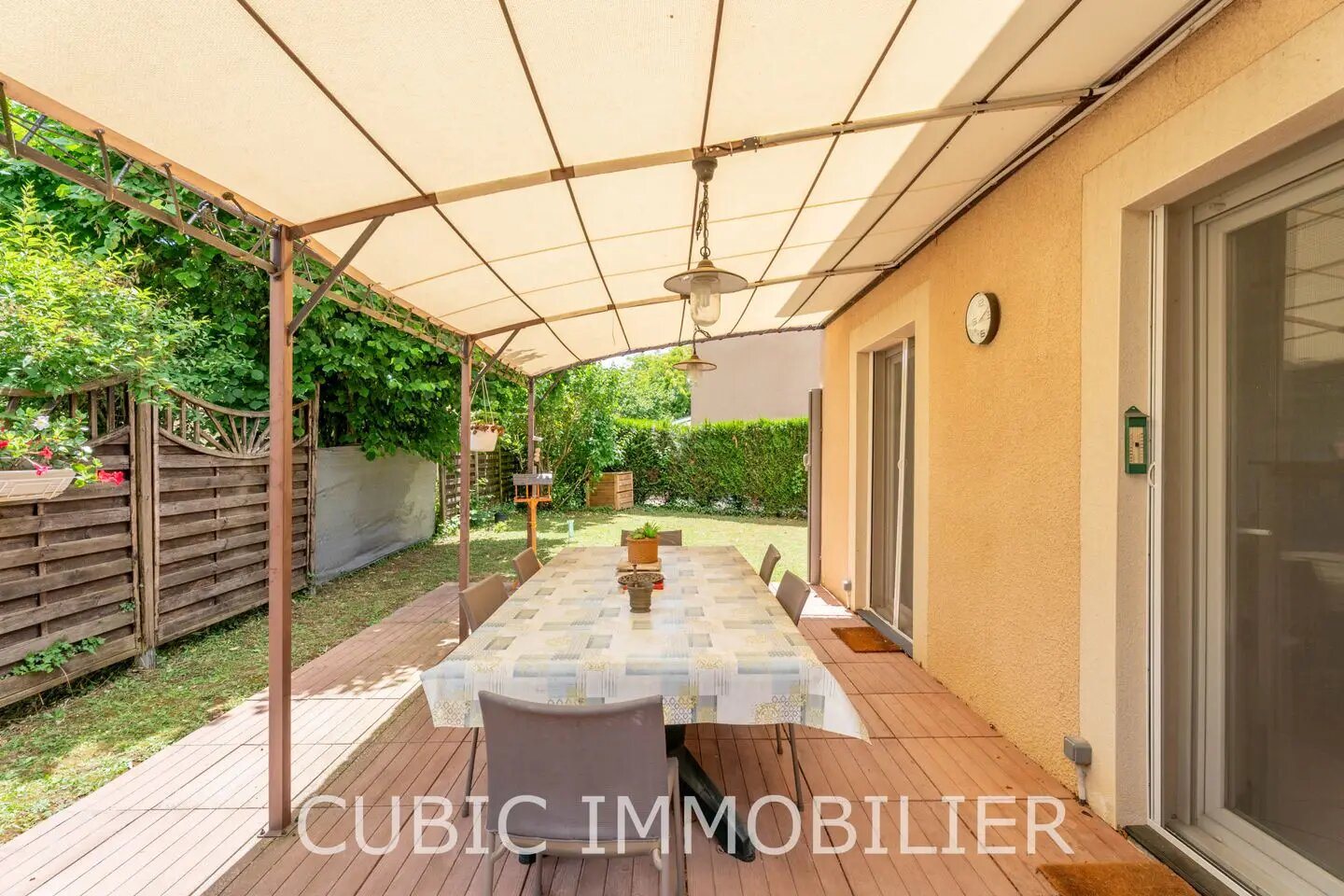 Maison à vendre, 90m², Arnas