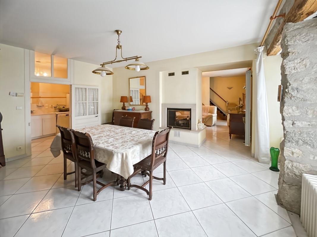 Maison à vendre, 215m², Port-Lesney