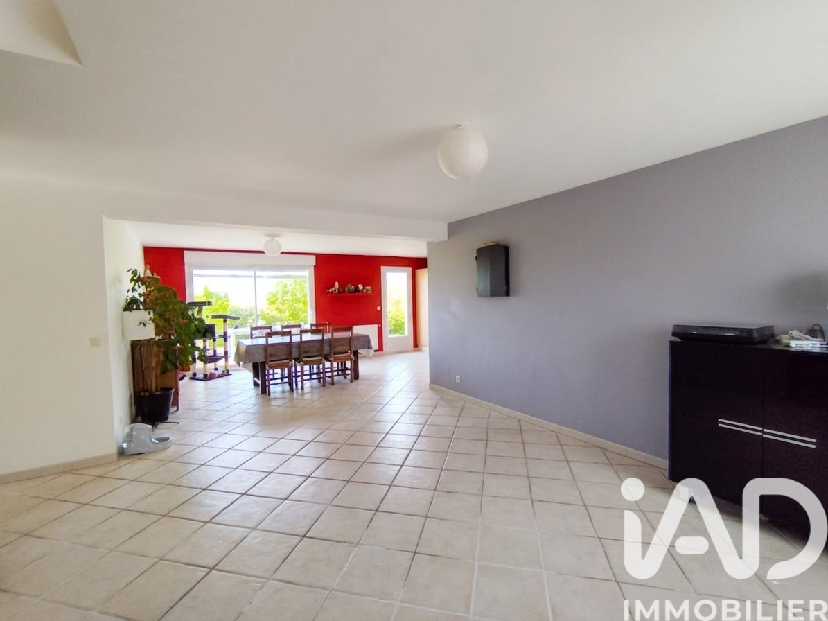 Maison à vendre, 170m², Sours