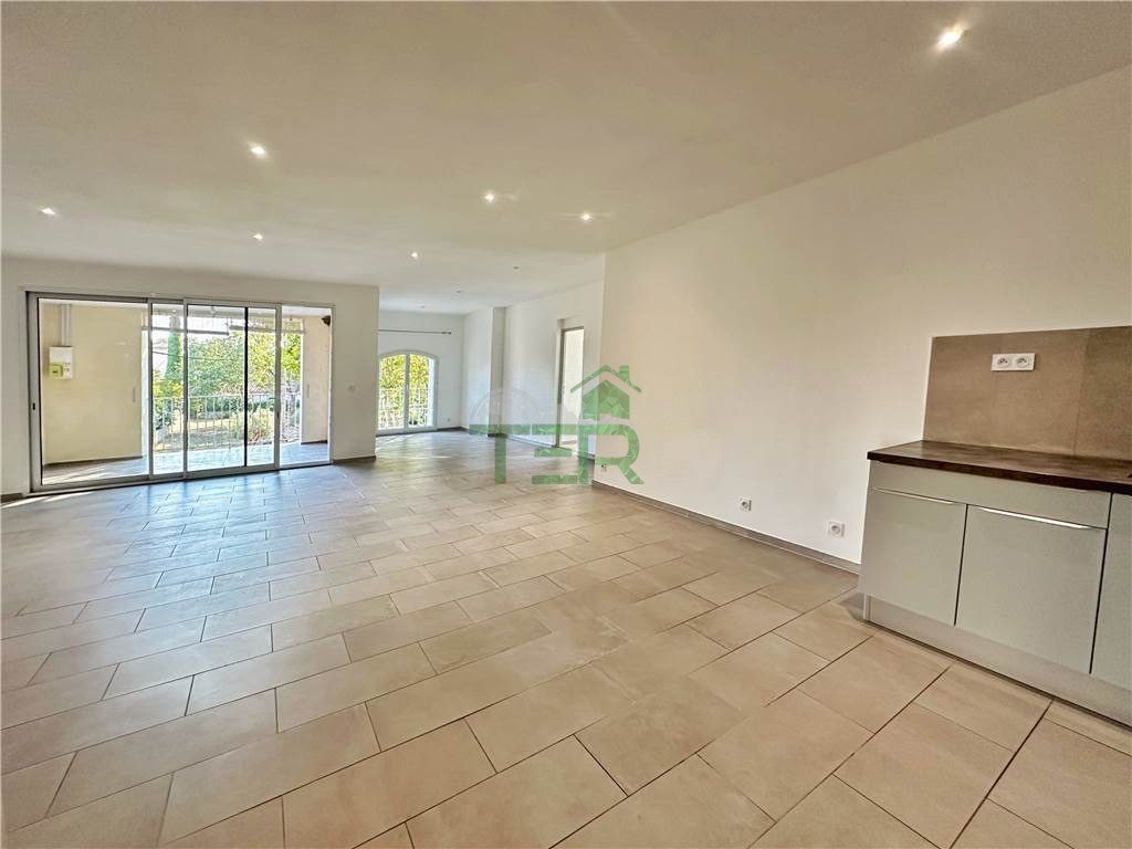 Appartement à louer, 120m², Fabrègues