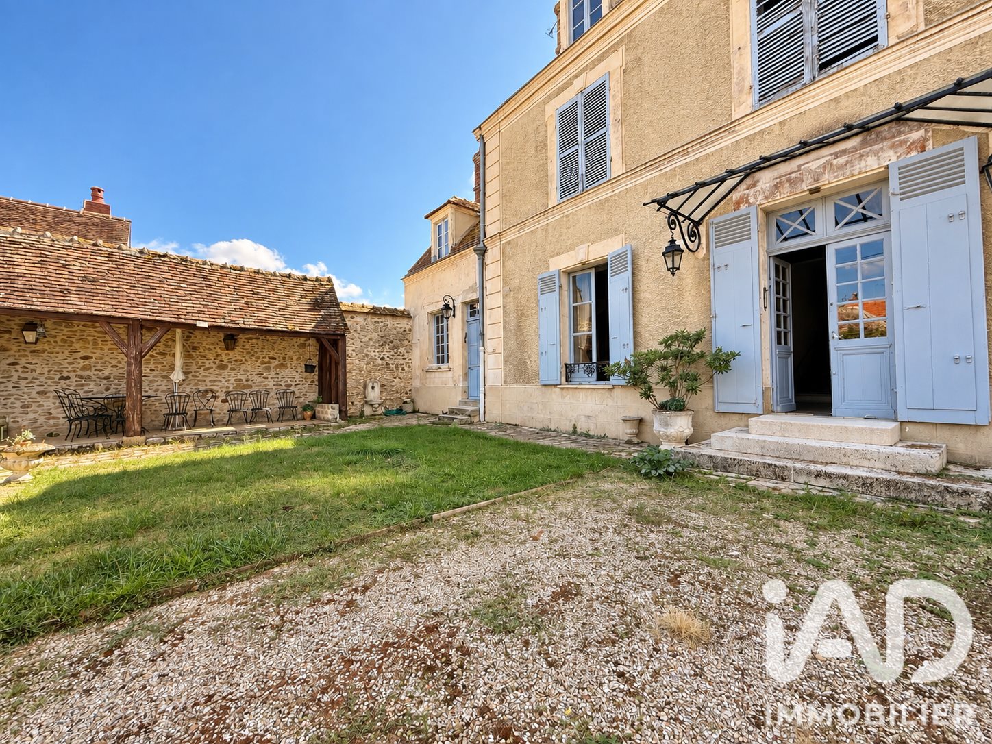 Maison à vendre, 321m², Blandy