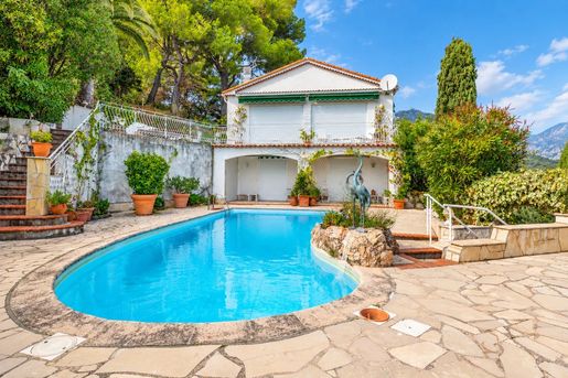Maison 5 pièces 170 m² · à Sainte-Agnès · 170 m² · 1 200 000 €