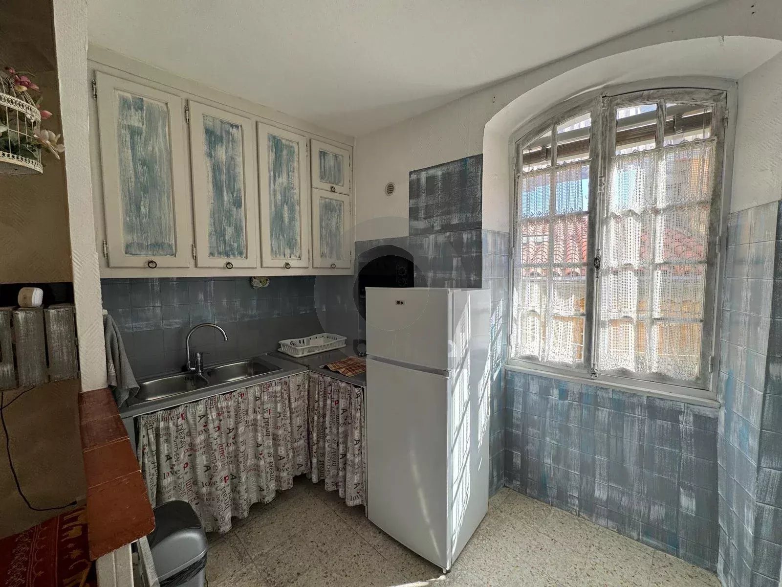 Appartement à louer, 42m², Menton