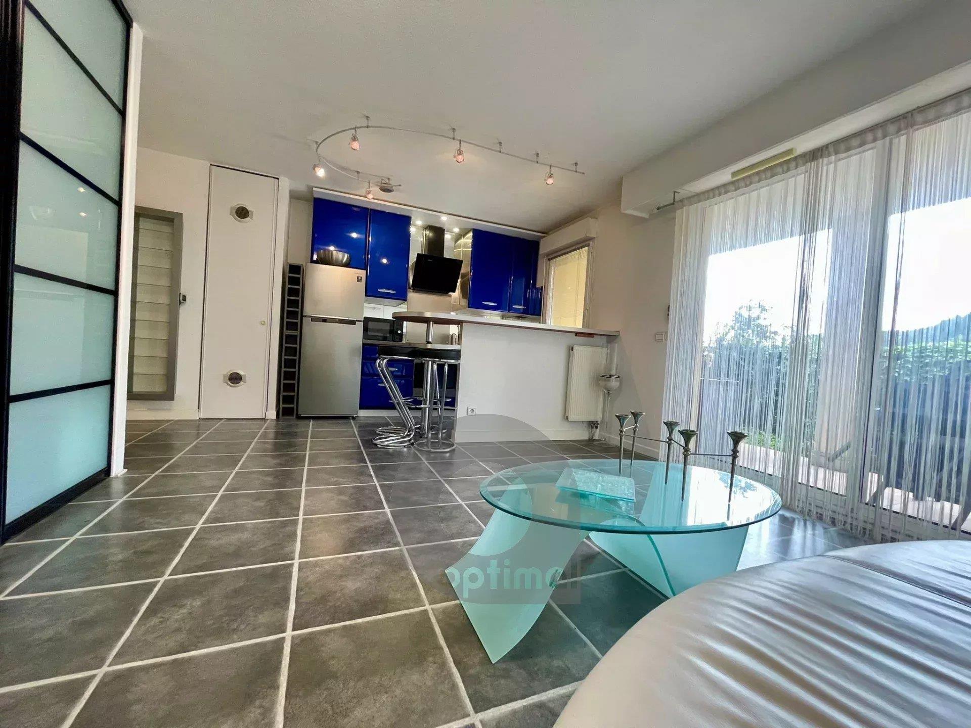 Appartement à vendre, 64m², Eze