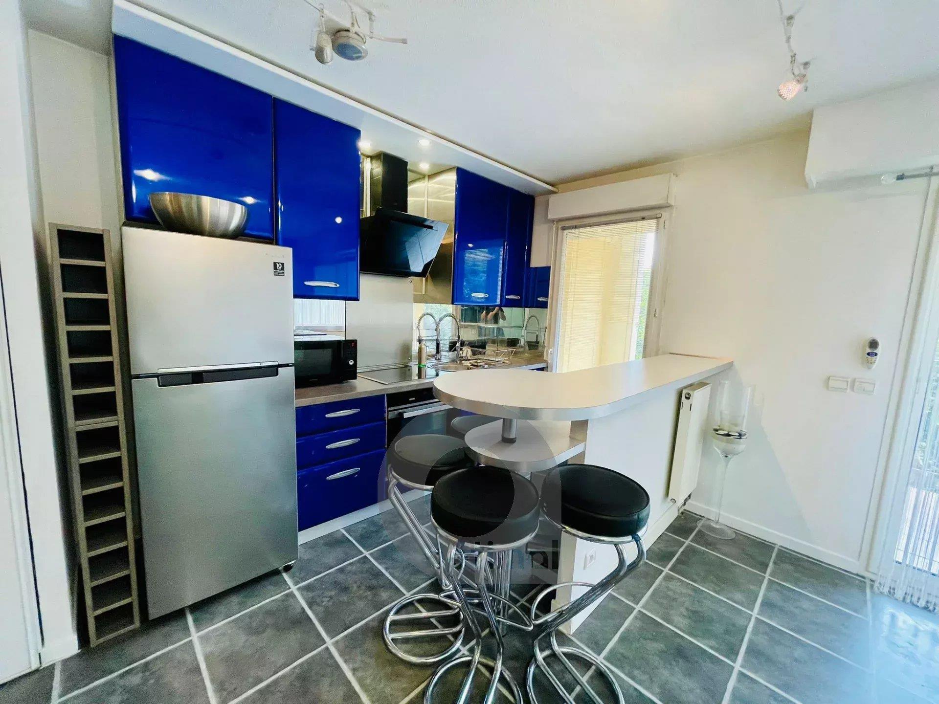 Appartement à vendre, 64m², Eze