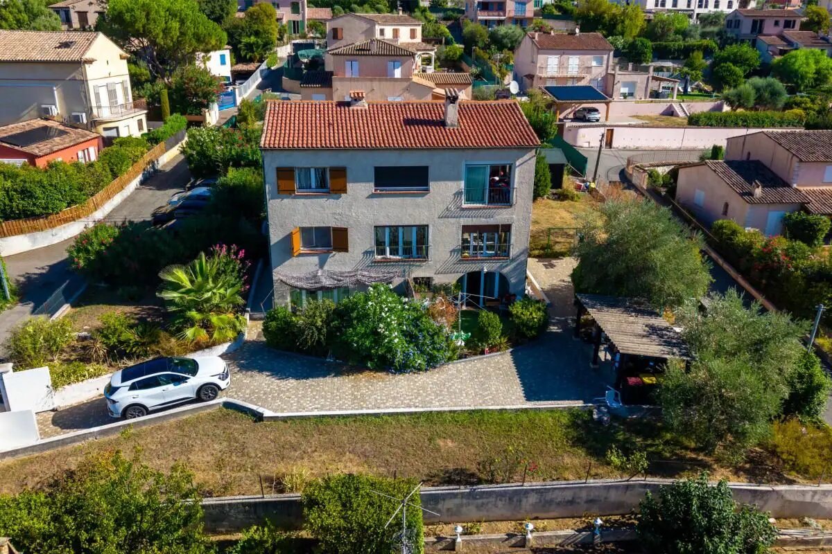Maison à vendre, 231m², Villeneuve-Loubet