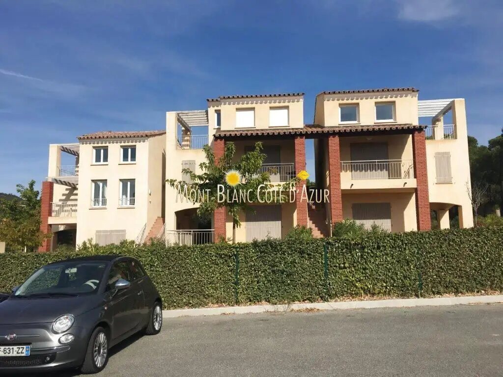 Appartement à vendre, 68m², Roquebrune-sur-Argens