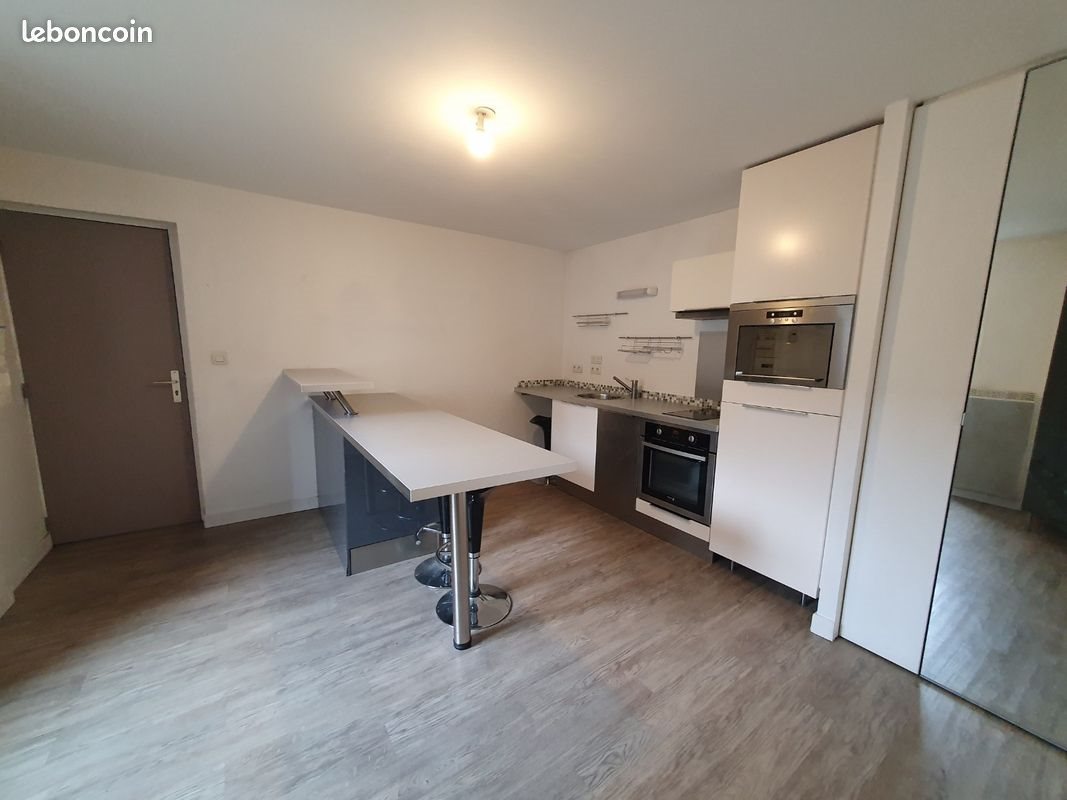 Appartement à louer, 34m², Grenoble