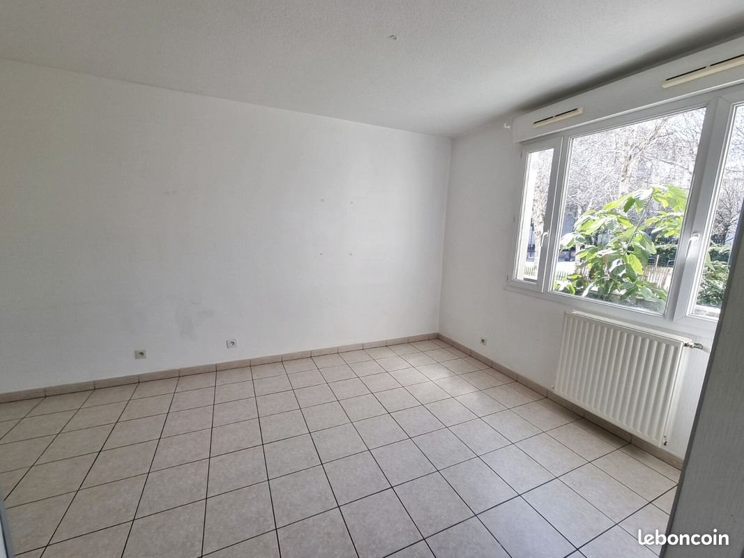 Appartement à louer, 28m², Grenoble