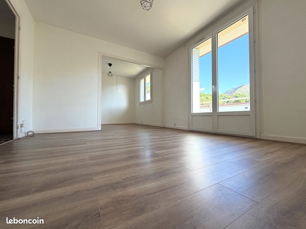 Appartement à vendre, 61m², Gières