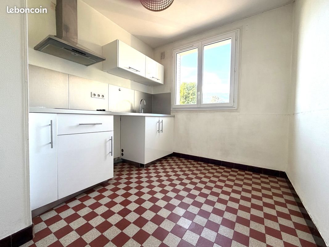 Appartement à vendre, 61m², Gières