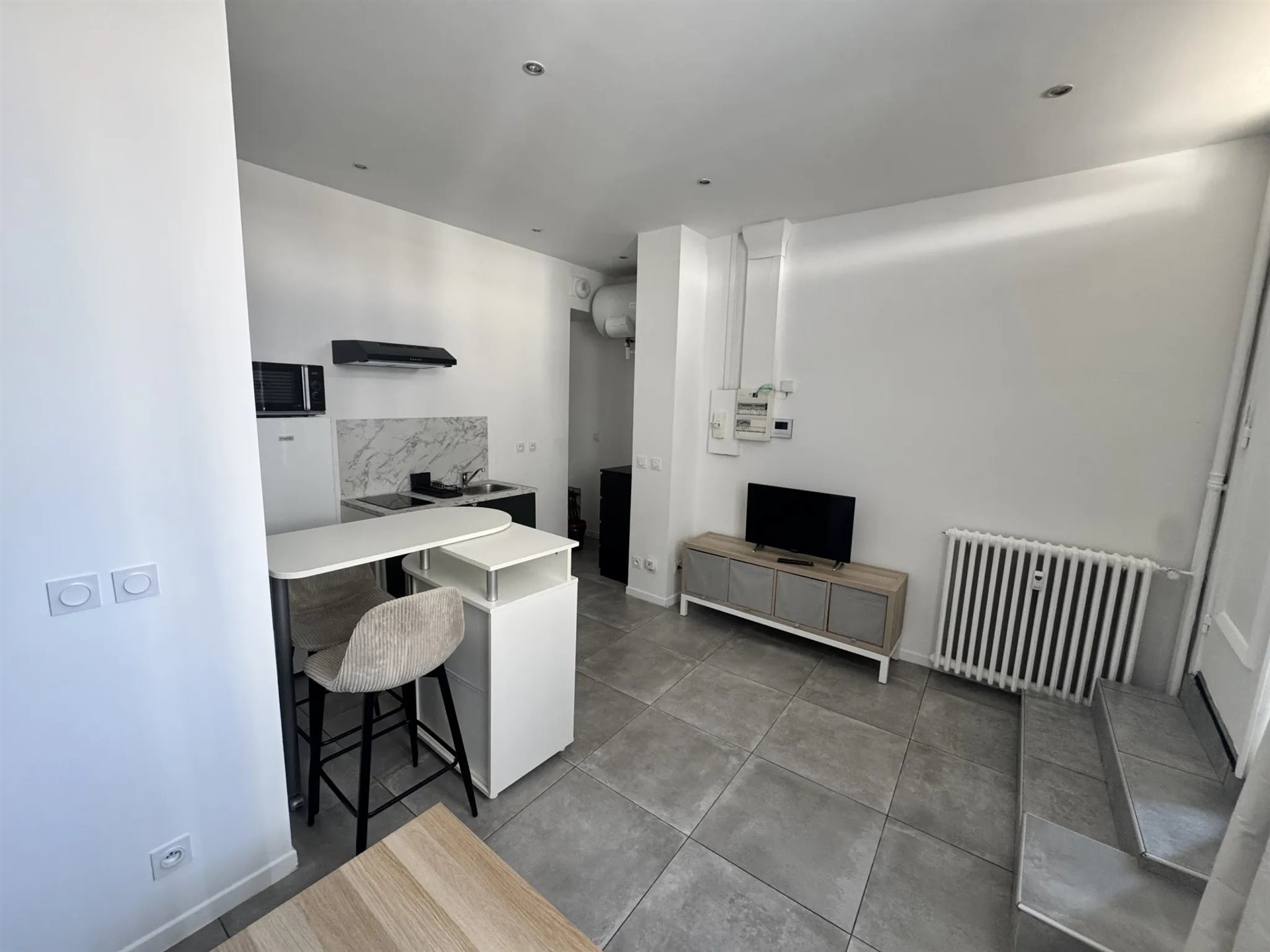 Appartement à louer, 25m², Vénissieux