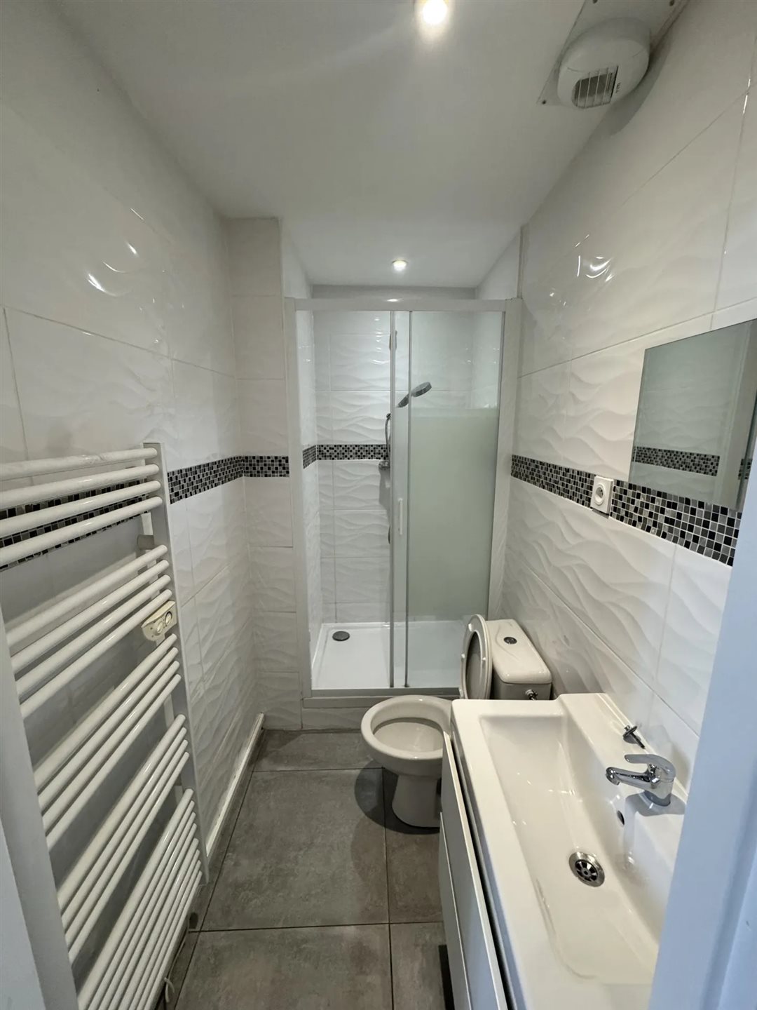 Appartement à louer, 25m², Vénissieux