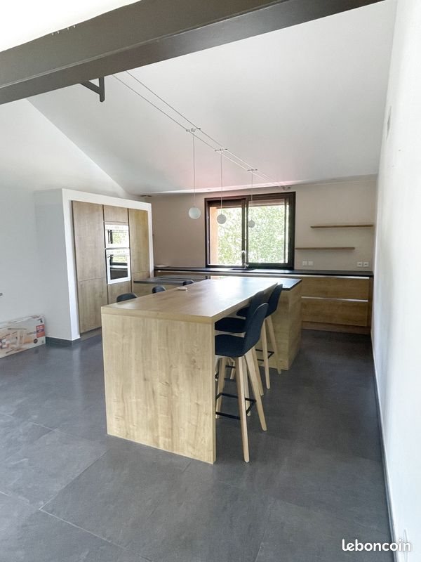 Appartement à louer, 109m², Villeneuve-de-la-Raho