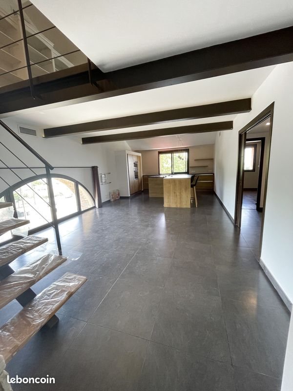 Appartement à louer, 109m², Villeneuve-de-la-Raho