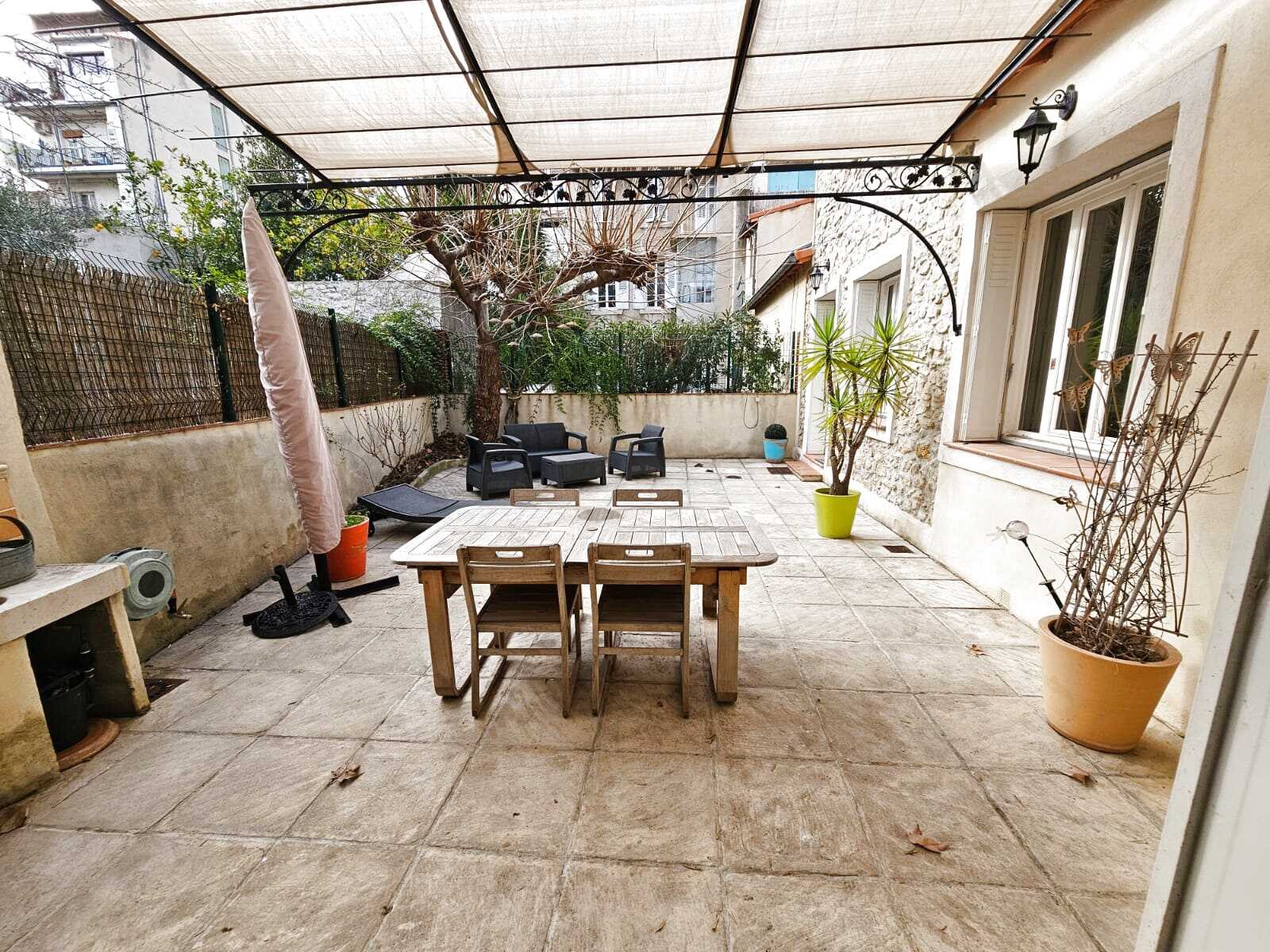 Maison à vendre, 208m², Marseille 6ème