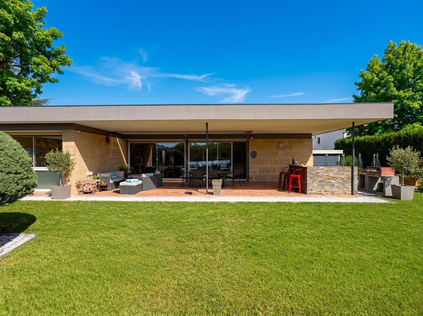 Maison à vendre, 175m², Gardanne