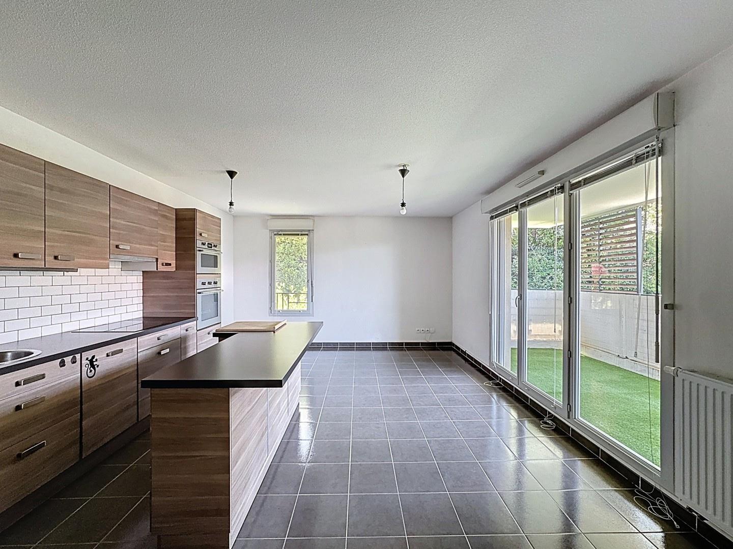 Appartement à vendre, 55m², Trets