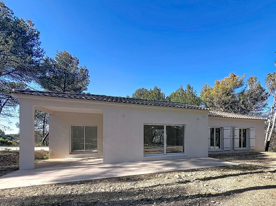 Maison à vendre, 105m², Mimet