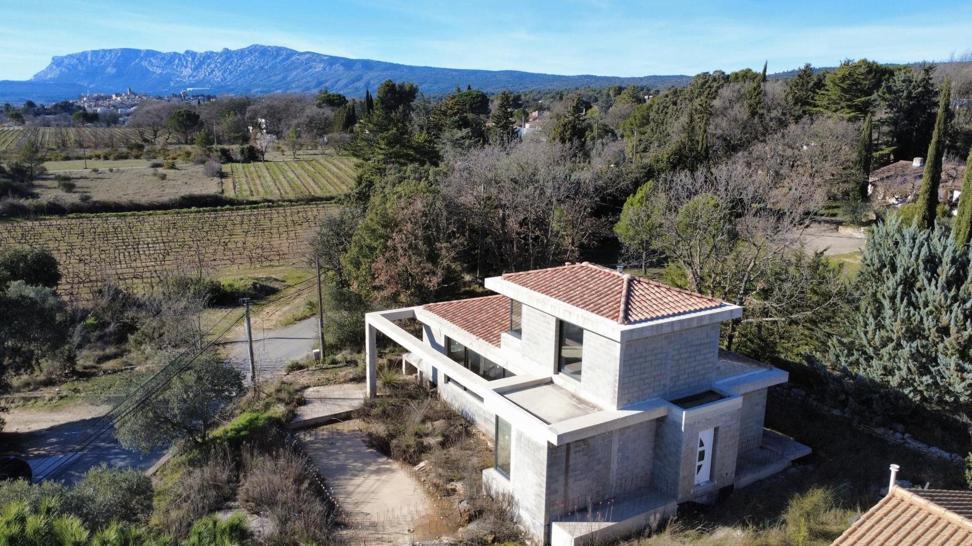 Maison à vendre, 140m², Pourrières