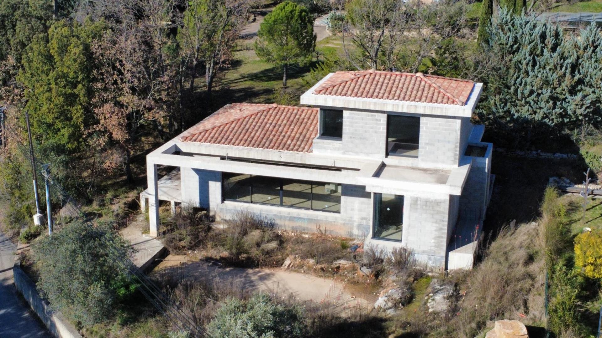 Maison à vendre, 140m², Pourrières