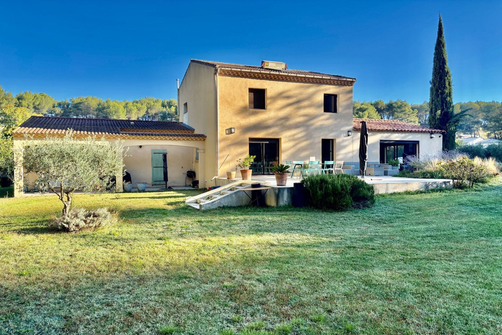 Maison à vendre, 200m², Simiane-Collongue