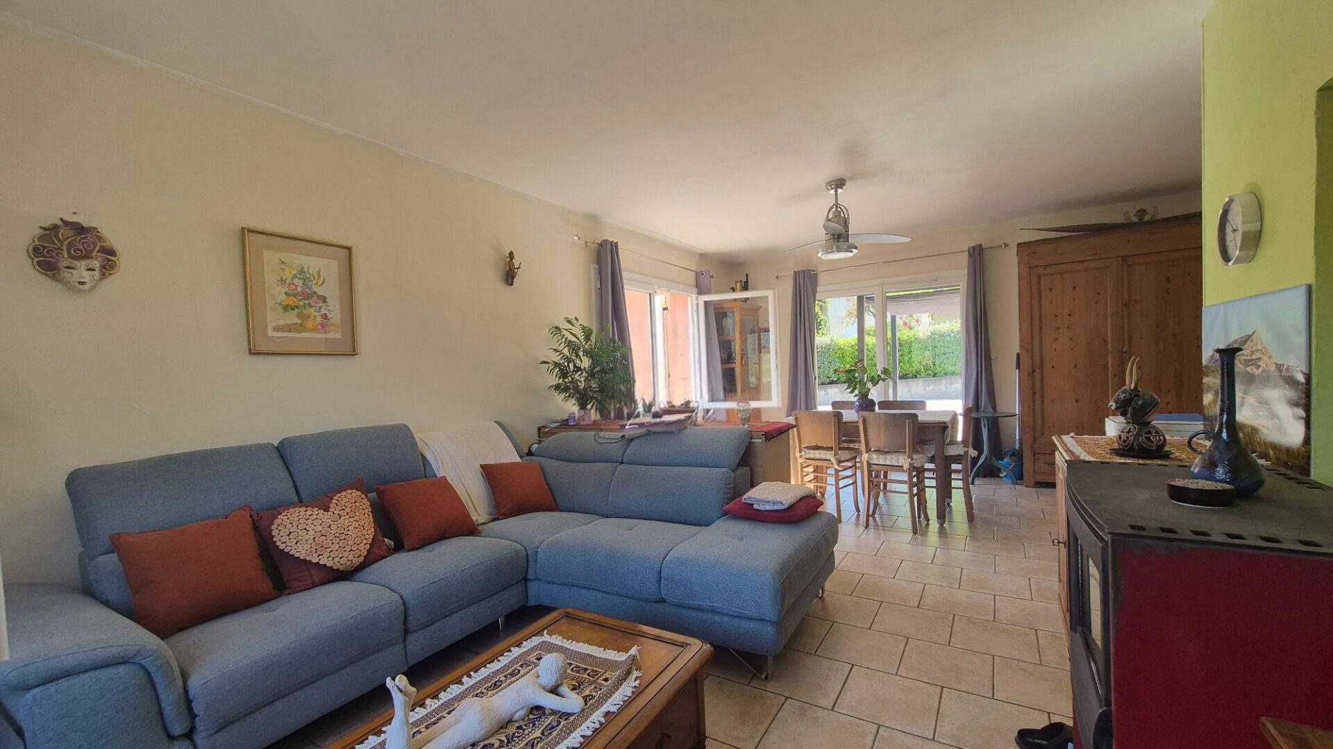 Maison à vendre, 146m², Châteauneuf-le-Rouge