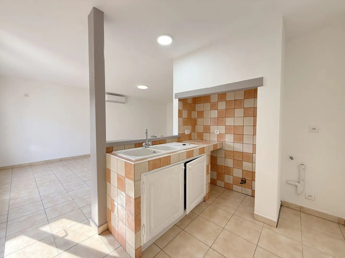 Appartement à louer, 57m², Bédarrides
