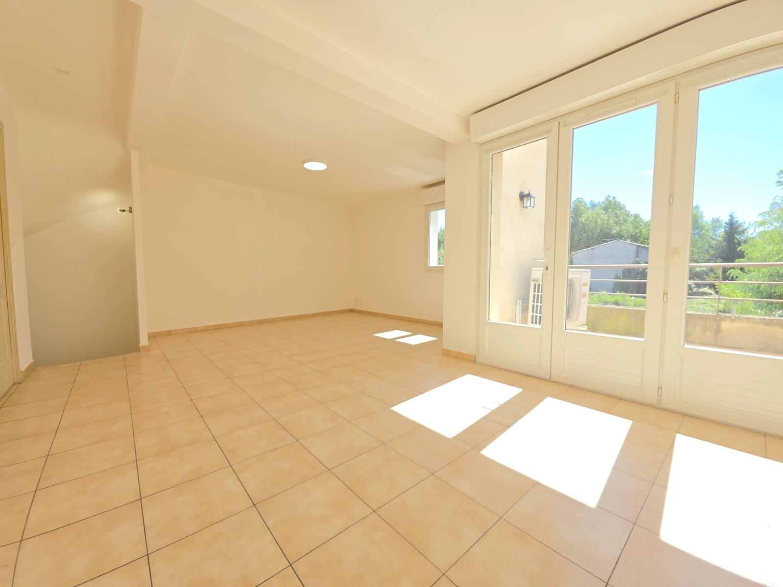 Maison à louer, 66m², Bédarrides