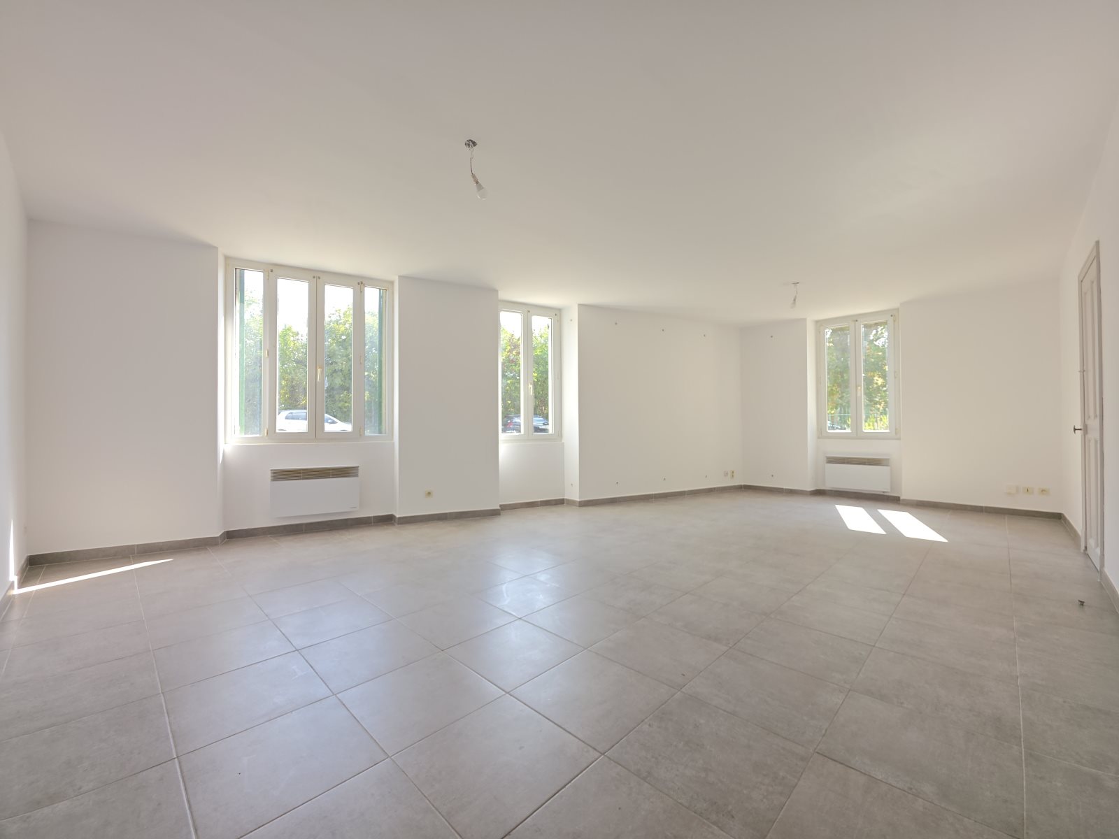 Maison à louer, 121m², Courthézon