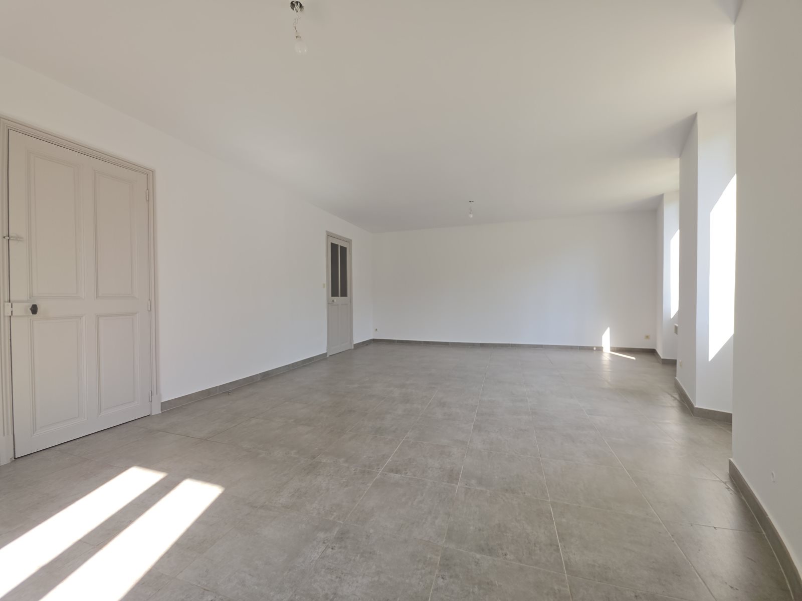 Maison à louer, 121m², Courthézon