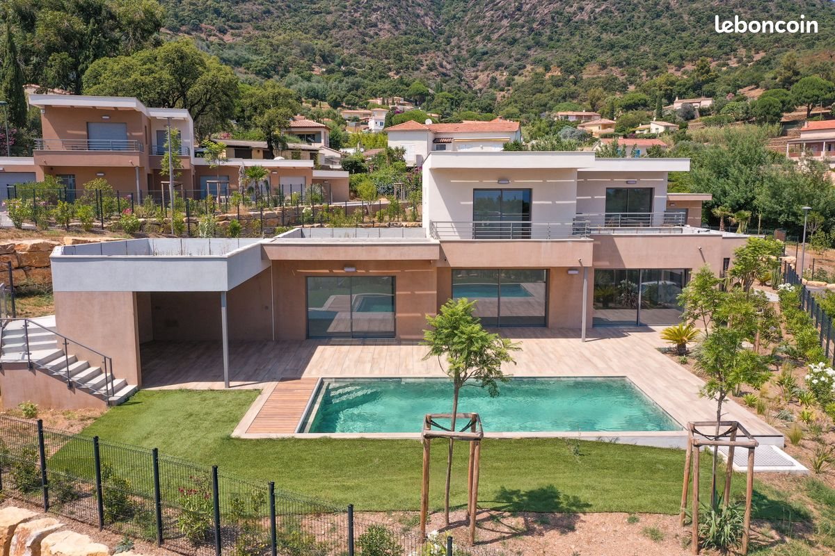 Maison à vendre, 170m², Le Lavandou