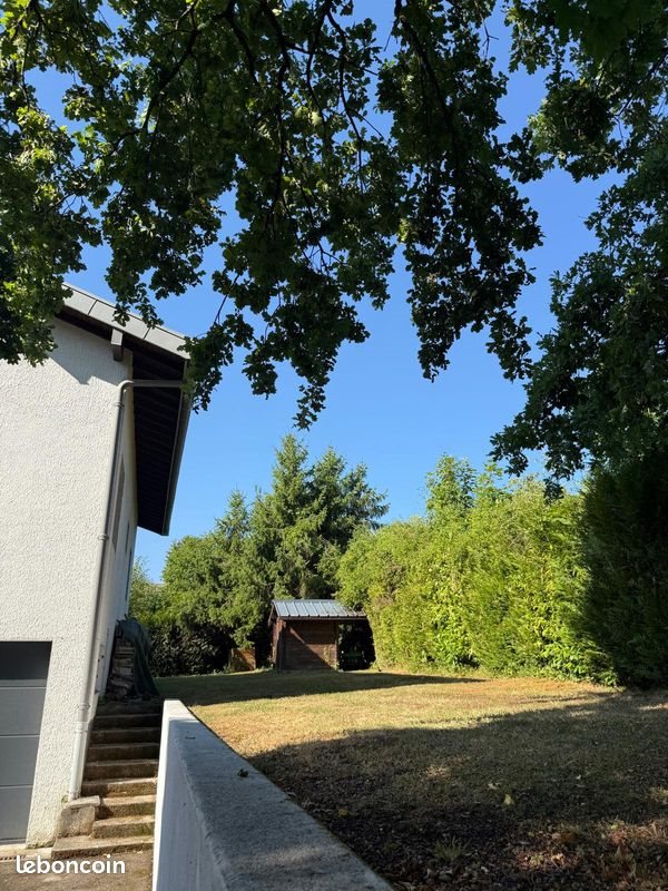 Maison à louer, 171m², Divonne-les-Bains