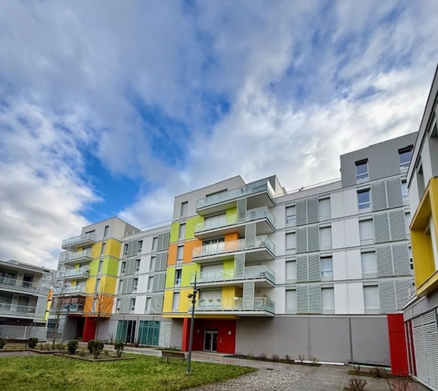 Appartement à vendre, 71m², Saint-Genis-Pouilly
