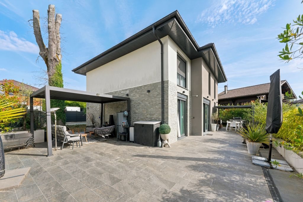 Maison à vendre, 132m², Prévessin-Moëns