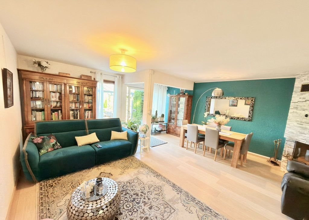 Maison à vendre, 115m², Prévessin-Moëns