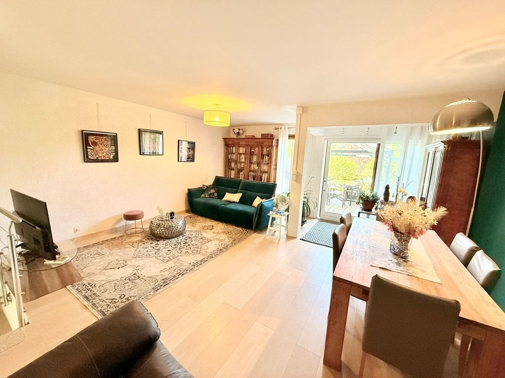 Maison à vendre, 115m², Prévessin-Moëns
