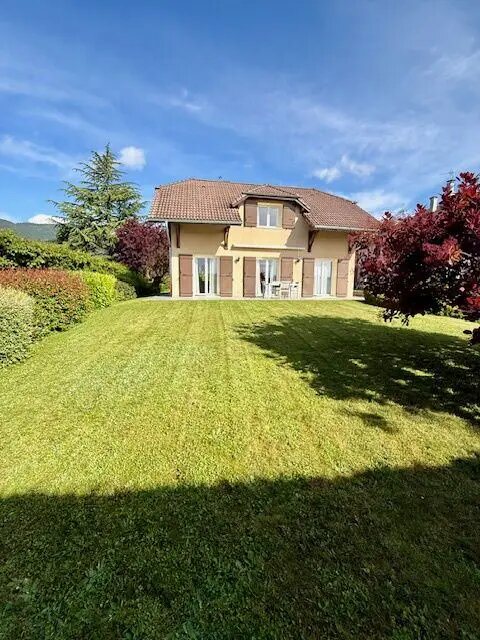 Maison à vendre, 111m², Divonne-les-Bains