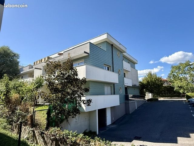 Appartement à vendre, 75m², Ornex