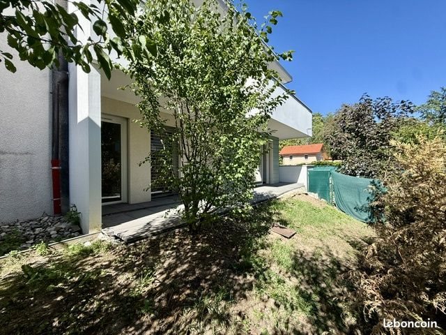 Appartement à vendre, 75m², Ornex