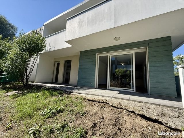 Appartement à vendre, 75m², Ornex