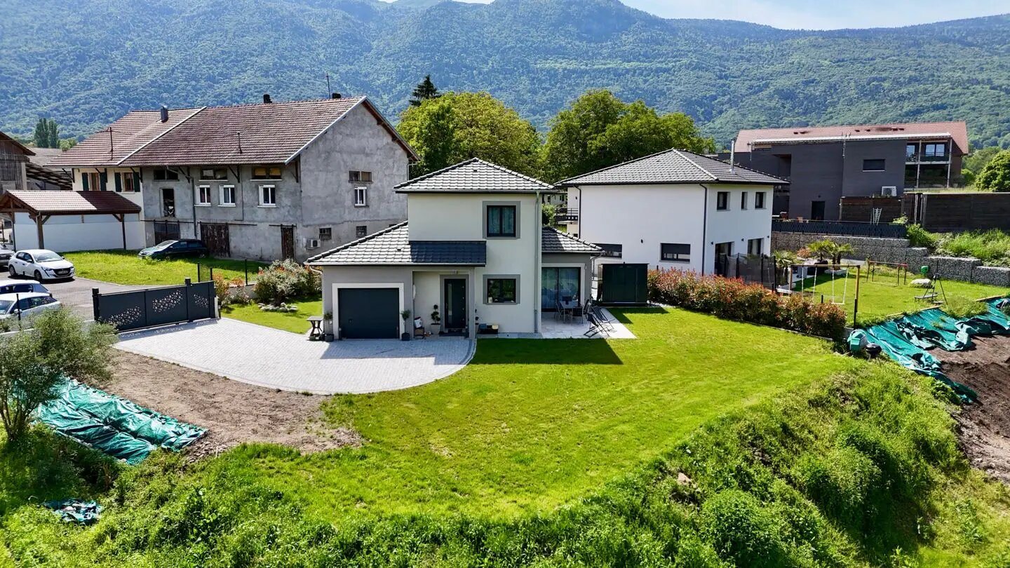 Maison à vendre, 92m², Farges