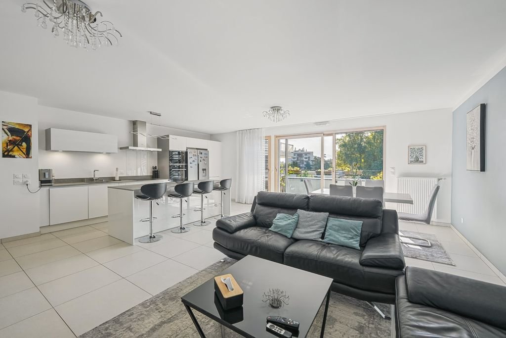 Appartement à vendre, 110m², Ferney-Voltaire